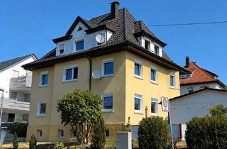 Mehrfamilienhaus kaufen in Dreifaltigkeitsbergstraße 23, 78549 Spaichingen, Mehrfamilienhaus mit 3WE und Garagen in top Lage von Spaichingen ( keine Maklerprovision )