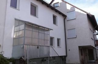 Doppelhaushälfte kaufen in 71723 Großbottwar, 2 Doppelhaushälften mit 4 Garagen, großer Scheune in ruhiger Lage von Großbottwar- Winzerhausen!