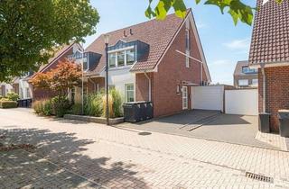 Doppelhaushälfte kaufen in 41517 Grevenbroich, Doppelhaushälfte mit Platz für Familie, Homeoffice und Freizeit