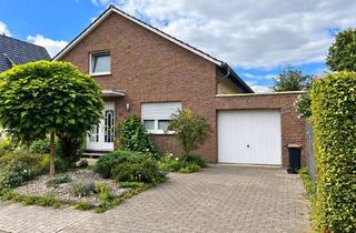Einfamilienhaus kaufen in 33378 Rheda-Wiedenbrück, Großes Einfamilienhaus mit 2 separaten Wohnungen!!! Tolle Lage in Rheda!
