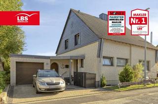 Einfamilienhaus kaufen in 53937 Schleiden, Charmantes Einfamilienhaus mit Garage und Garten in Schleiden Stadtteil Harperscheid