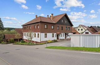 Haus kaufen in 75394 Oberreichenbach, Wohnen mit Geschichte – Charmantes Reihenendhaus mit 142 m², Balkon & moderner Technik