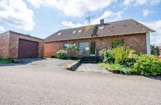 Einfamilienhaus kaufen in 74613 Öhringen, Wohnen mit traumhaftem Garten und Ausblick: Einfamilienhaus mit Einliegerwohnung