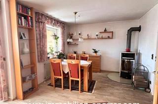 Wohnung kaufen in 92637 Rehbühl, Helle und freundliche 2-Zimmer-Wohnung mit Balkon in Weiden