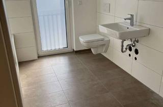 Wohnung mieten in 76337 Waldbronn, Modernes Wohnen: 2-Zimmer-Wohnung in Waldbronn mit überdachtem Balkon und Tiefgarage