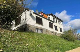 Mehrfamilienhaus kaufen in 51702 Bergneustadt, Mehrfamilienhaus mit 3 Wohneinheiten, Gewerbe und Potenzial für 2 weitere Wohnungen in Bergneustadt
