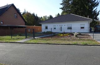 Haus kaufen in 29367 Steinhorst, Moderner 3-Zimmer-Bungalow mit großem Grundstück /4654 m2 und direktem Zugang zum Wald