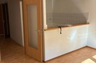 Wohnung mieten in Schützenstraße 11, 06842 Dessau-Roßlau, 2 Zimmer im Erdgeschoß