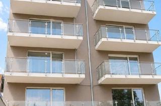 Wohnung kaufen in 09599 Freiberg, Freiberg - TOP Eigentumswohnung barrierefrei, 3-Raum mit Aufzug und Balkon