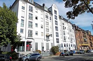 Wohnung kaufen in Schiersteiner 39, 65197 Wiesbaden, Von Privat: City-Appartement mit perfekter Anbindung und Pkw-Stellplatz