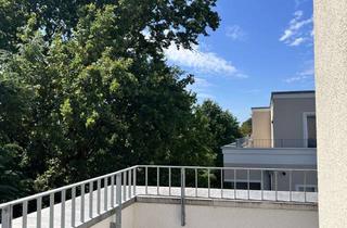 Wohnung mieten in Bahnstraße 13, 16562 Hohen Neuendorf, Sonnige 2-Zimmer-Dachgeschosswohnung mit Terrasse und Einbauküche
