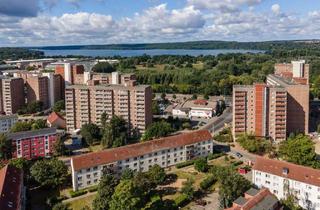Wohnung mieten in Bergstraße, 17033 Stadtgebiet West, Stadtnah wohnen, entspannt leben – ideal für Senioren!