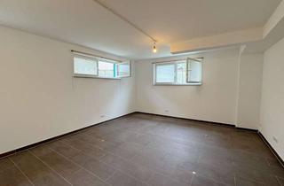 Wohnung mieten in Kapellenstraße 13, 56566 Neuwied, WG-geeignete Souterrainwohnung mit Wohnküche und Gäste-WC | 3 Zimmer-Küche-Bad
