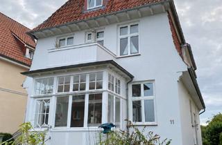 Wohnung mieten in Fehlingstr. 11, 23570 Travemünde, Altbaucharme mit maritimem Ausblick – 3 Zimmer mit sonnigem Wintergarten in Travemünde