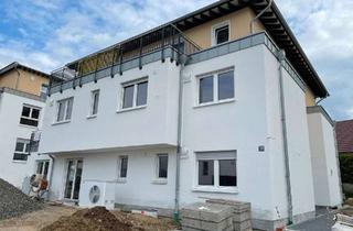 Wohnung mieten in 51399 Burscheid, FAST NEUBAU (2022). Hochwertige barierefreie 3-Zi - Wohnung mit Stellplatz ab dem 01.12.2026