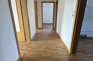Wohnung mieten in J.-R.-Becher-Str. 55, 39218 Schönebeck, Wunderschöne 3-Zimmer-Wohnung mit großem Balkon zum Verlieben