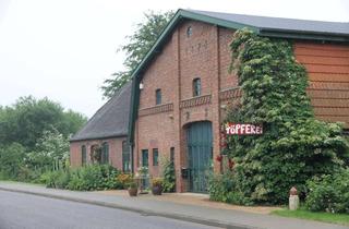 Wohnung mieten in Dorfstraße 39, 25770 Lieth, Helle 3.5 Zi.- Maisonette Wohnung auf gepfl. Hofanwesen