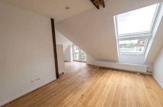 Wohnung mieten in Lahnstraße 12, 12051 Neukölln, ERSTBEZUG: Neu Ausgebauter Dachstuhl - Superschicke 2,5 -Raumwohnung inkl. Einbauküche !!!!