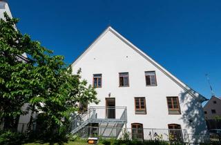 Wohnung mieten in Jahnstraße 14, 93087 Alteglofsheim, Modernisierte Altbau Zweizimmerwohnung in Alteglofsheim