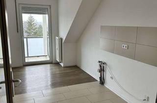 Wohnung mieten in Waldstraße 42a, 84069 Schierling, 3-Zimmer-Wohnung mit Balkon
