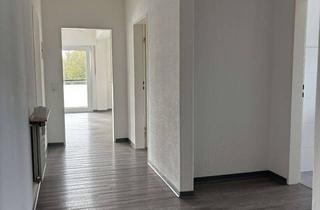 Wohnung mieten in Westring 41, 33378 Rheda-Wiedenbrück, moderne 3-Zimmer-Wohnung mit Balkon