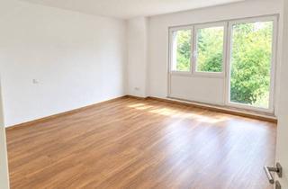 Wohnung mieten in 51588 Nümbrecht, Helle 3-Zimmer-Wohnung mit Gartennutzung, Stellplätzen in Nümbrecht