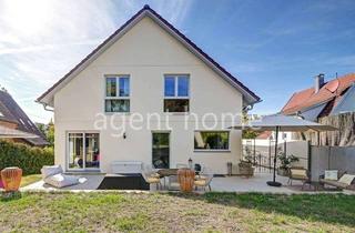 Wohnung mieten in 71101 Schönaich, MÖBLIERT - FAMILY HOME - Einfamilienhaus mit großem Garten