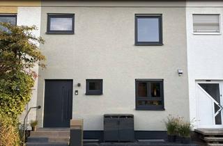 Haus kaufen in Kastanienweg, 55270 Ober-Olm, Kernsaniertes familienfreundliches Reihenmittelhaus mit großzügiger Raumaufteilung