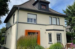 Einfamilienhaus kaufen in 46562 Voerde, Großzügiges Einfamilienhaus mit schön gestaltetem Garten - gepflegt, modernisiert und mit Liebe z