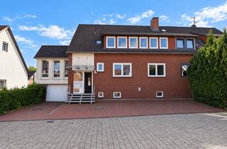 Doppelhaushälfte kaufen in 31139 Hildesheim, Doppelhaushälfte mit großzügigem Raumangebot und Potenzial zur Wohnnutzung
