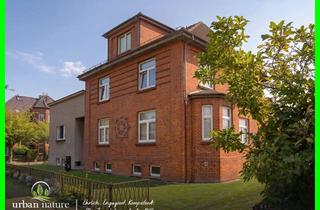 Mehrfamilienhaus kaufen in John-Brinckman-Straße, 18246 Bützow, Viel Platz, viele Möglichkeiten – Mehrfamilienhaus mit Ausbaupotenzial, Garten und drei Garagen