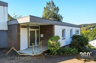 Haus kaufen in 32602 Vlotho, Ein Zuhause zum Verlieben: DHH im Bungalow-Stil mit sonnigem Gärtchen
