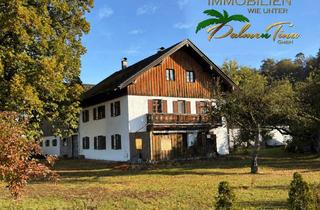 Haus kaufen in 83626 Valley, Traditionelles Bauernanwesen mit großzügiger Tenne, Stallung & Entwicklungspotenzial in Valley-Grub