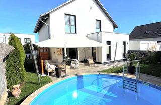 Einfamilienhaus kaufen in 71554 Weissach, Wunderschönes Einfamilienhaus mit Pool, Garten, Kamin und Doppelgarage