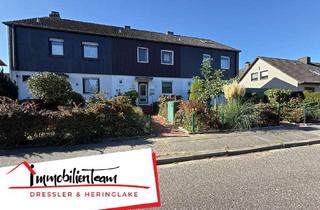 Reihenhaus kaufen in 25469 Halstenbek, Mittelreihenhaus in Halstenbek mit grünem Garten, Garage und viel Platz für eigene Wohnideen