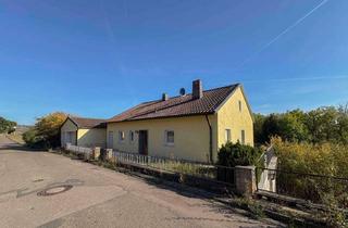 Anlageobjekt in 97258 Ippesheim, Großzügiges Wohnhaus mit ca. 1.600 m² Grundstück und viel Potenzial in Ippesheim