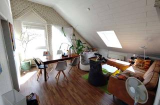 Wohnung mieten in 61440 Oberursel, Gepflegte 2,5-Zimmer-Dachgeschosswohnung in Oberursel