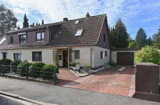 Doppelhaushälfte kaufen in 23568 Schlutup, Gepflegte Doppelhaushälfte in Lübeck: Freiraum & viele Möglichkeiten für die Familie
