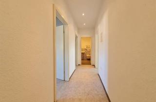 Wohnung kaufen in 45527 Hattingen, Gemütliche Dachgeschosswohnung in Hattingen-Welper: Ihr perfekter Einstieg in die Immobilienwelt