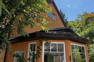 Einfamilienhaus kaufen in 76534 Baden-Baden, Familienidylle in Baden-Baden: 9 Zimmer mit Garten, Sauna und Pool für Lebensfreude pur