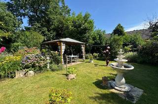 Wohnung kaufen in 40599 Düsseldorf, Sofort bezugsfrei: 150 qm, 4-Zimmer-Wohnung mit exklusivem Garten und Balkon in Düsseldorf