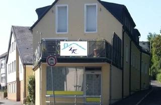 Haus kaufen in 95195 Röslau, Röslau - Anleger aufgepasst !! geräumiges MFH mit Laden- und Lagerfläche zu verkaufen. Bis zu 10% Rendite