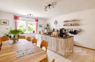 Wohnung kaufen in 39128 Nordwest, Seltene Gelegenheit: Moderne 3-Zimmer-Wohnung mit Poolhaus und Garten