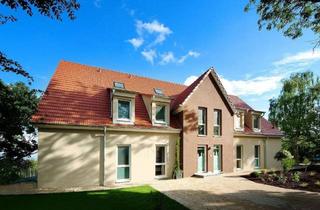 Wohnung kaufen in 97525 Schwebheim, Charmante ETW am Schwebheimer Schloss - 89 m² mit Gemeinschaftsgarten und Sauna