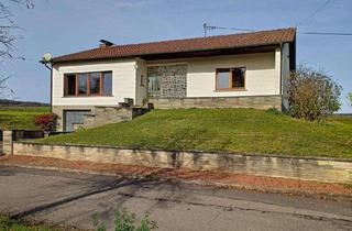 Haus kaufen in 66453 Gersheim, Freistehender Bungalow mit herrlicher Aussicht