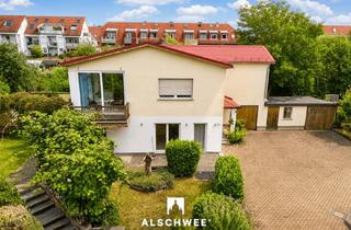 Haus kaufen in 01454 Radeberg, ** EXKLUSIV ** Viel Raum für Familie & individuelle Wohnideen – EFH mit Einliegerwohnung in Radeberg