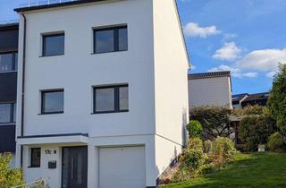 Haus mieten in Rüsbergstraße 17c, 58456 Witten, Großzügig wohnen – modernisiert, mit Garten und Ruhrtalblick