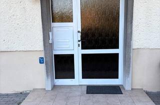 Wohnung kaufen in 39579 Rochau, Rochau - Eigentumswohnung mit Mansarde und großer Garage mit Werkstatt