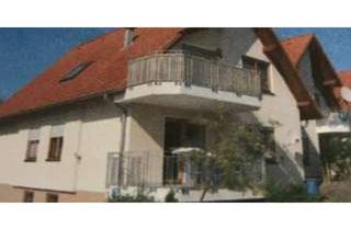 Wohnung kaufen in Eisenacher Straße 57a, 36179 Bebra, Alltagstaugliche 4-Zimmer-Wohnung in Bebra
