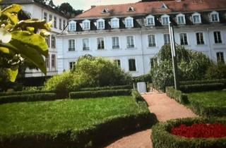 Wohnung mieten in Talstraße 24, 66111 Saarbrücken, Geschmackvolle 2,5-Raum-Wohnung mit Blick in Schlossgarten und ruhigem Innenhof